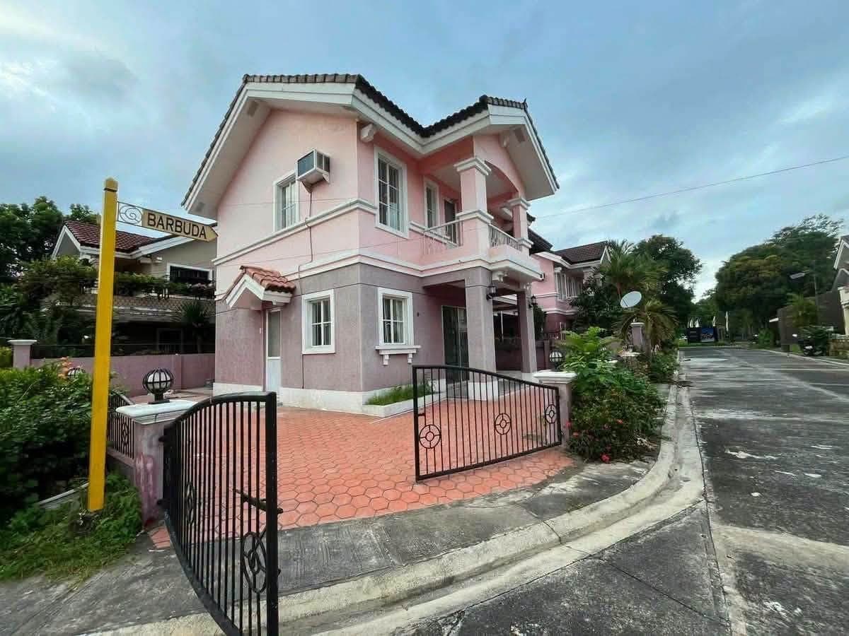 🏡 HOUSE & LOT FOR FOR RENT🏡 - photo 1
