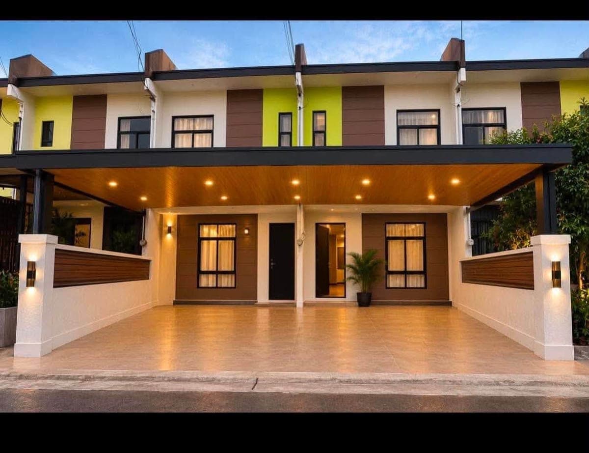 Semi furnished Townhouse - photo 1