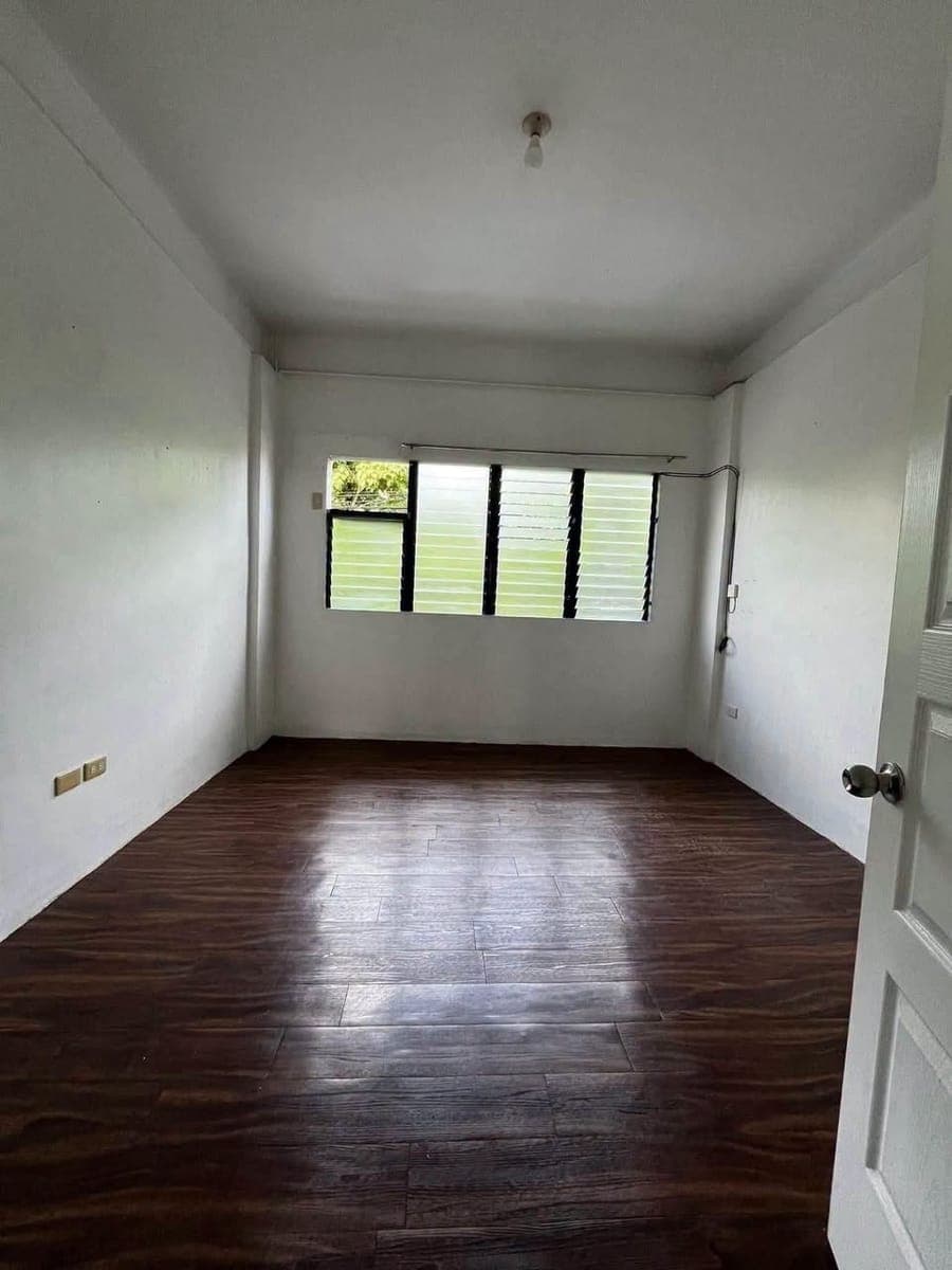 🏡Dona Luisa apartment for RENT (WALKING DISTANCE TO SM CITY Ecoland) - photo 4