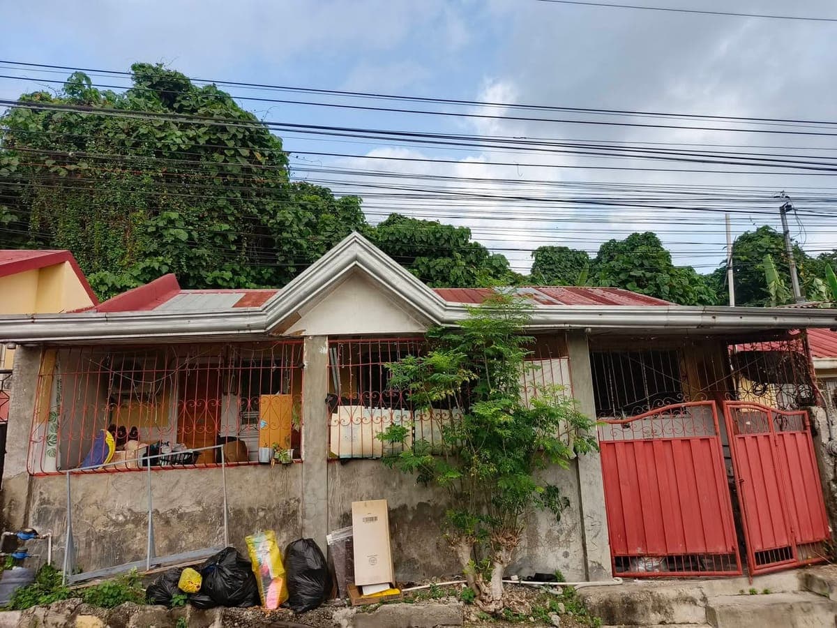 🏠 HOUSE FOR RENT (2-BEDROOM UNIT) - photo 1