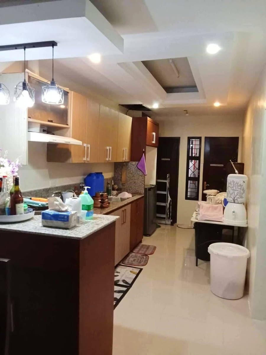 🍁 FULLY FENCED HOUSE — LONG TERM RENTAL 🍁 - photo 5