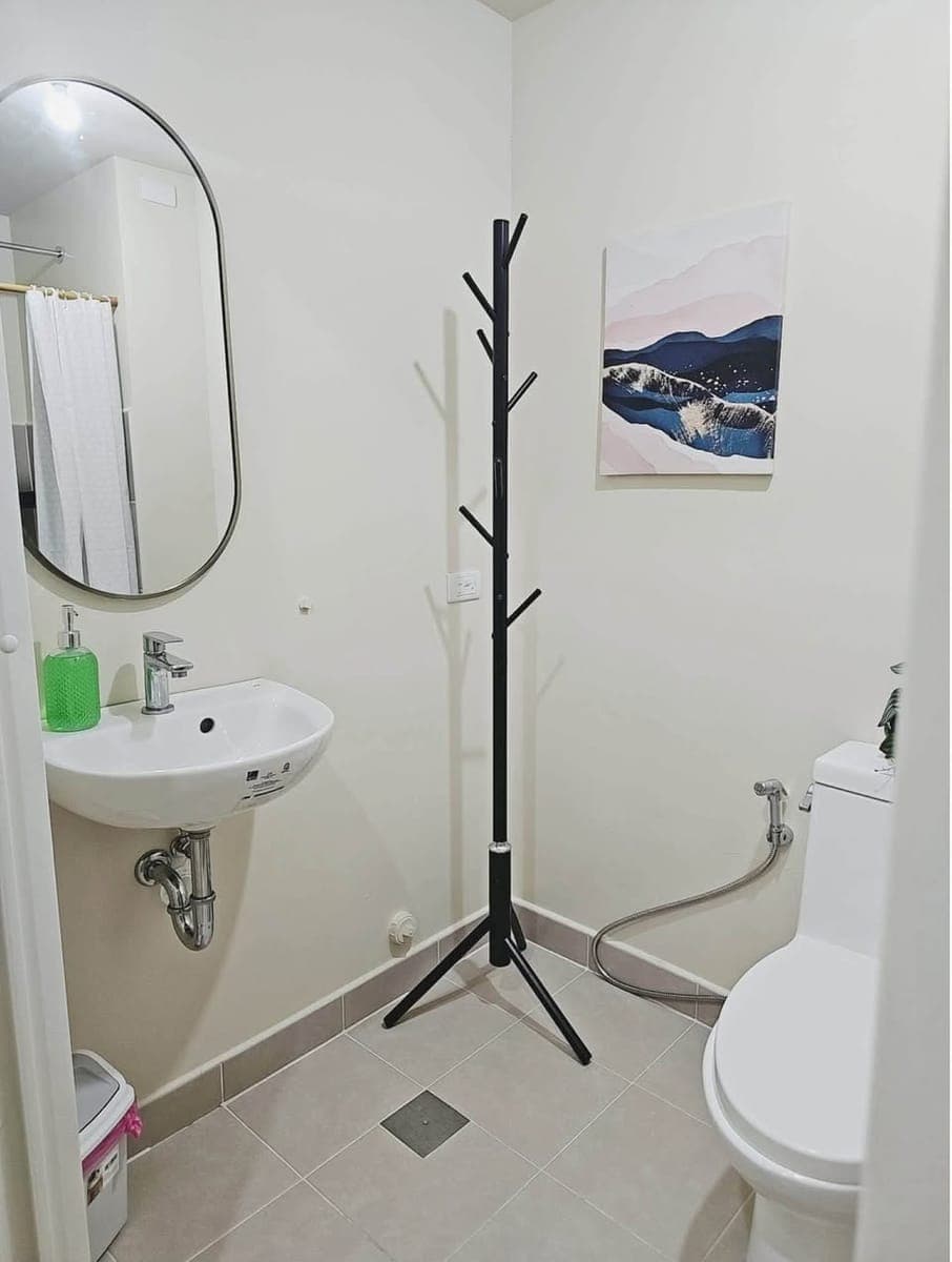 🏙️✨ FULLY FURNISHED STUDIO CONDO FOR RENT! ✨ - photo 5