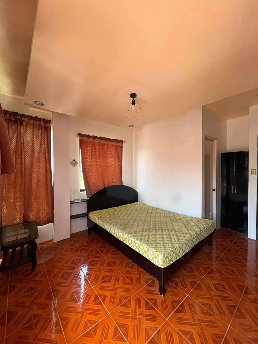 🏡 𝐒𝐄𝐌𝐈-𝐅𝐔𝐑𝐍𝐈𝐒𝐇𝐄𝐃 𝐓𝐎𝐖𝐍𝐇𝐎𝐔𝐒𝐄 𝐅𝐎𝐑 𝐑𝐄𝐍𝐓 | 𝐃𝐀𝐕𝐀𝐎 𝐂𝐈𝐓𝐘 🏘️✨ - photo 1
