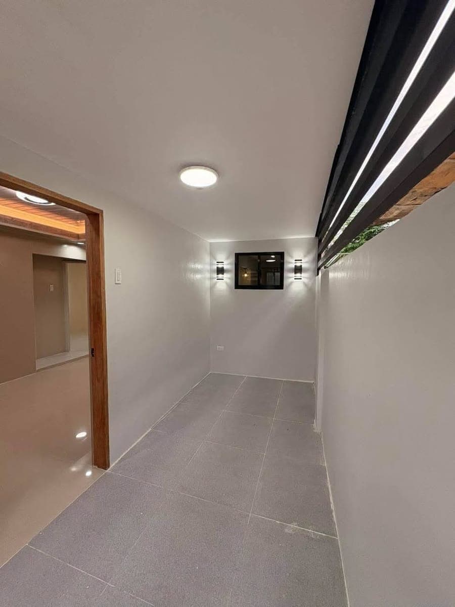 🏡 House for Rent - photo 2