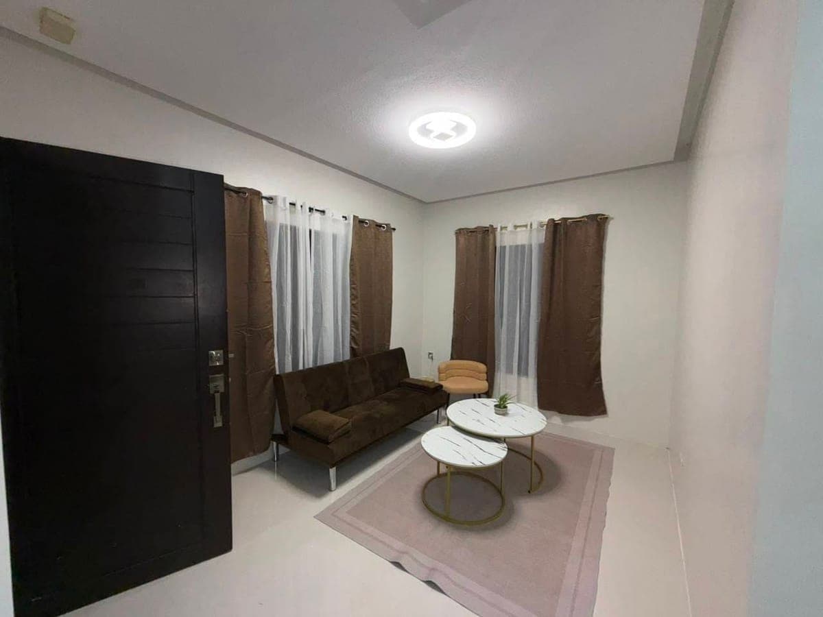 💰 Monthly Rent: ₱27,000 (HOA dues included) - photo 2