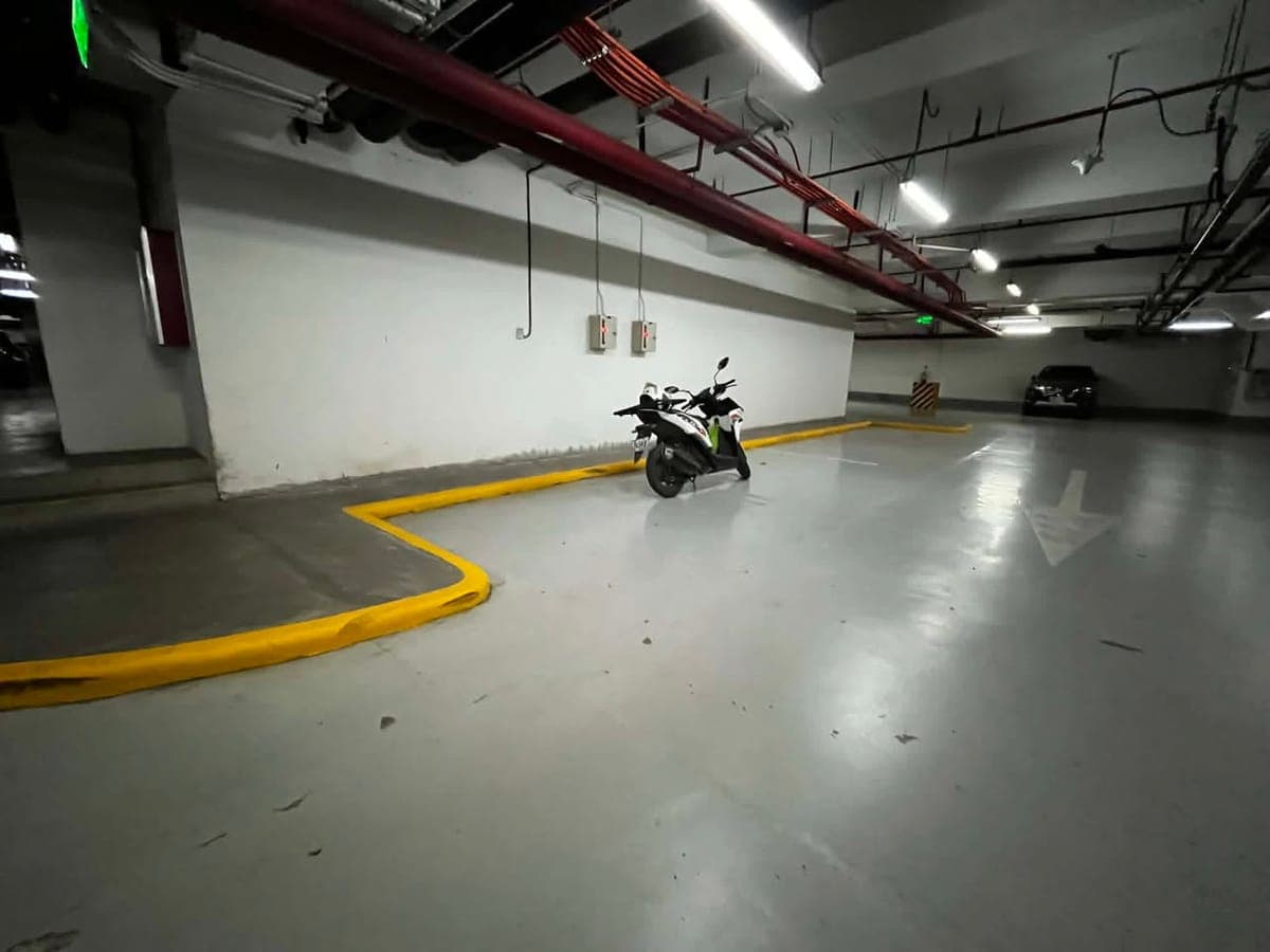 🚗 PARKING SPACE FOR LEASE – AVIDA TOWERS ABREEZA TOWER 1 🚗 - photo 2