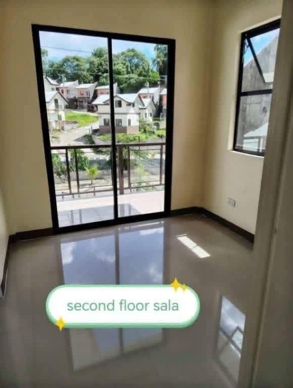New Listing - photo 4