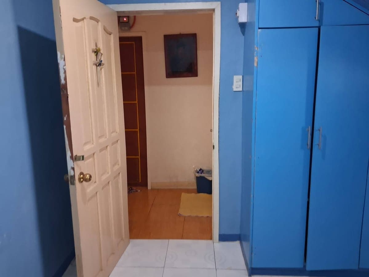 Room for rent 5,500 free wifi ,water ,lone meter for kuryente w/ ac, w/ elect.fan ,lots of cabinets... - photo 4