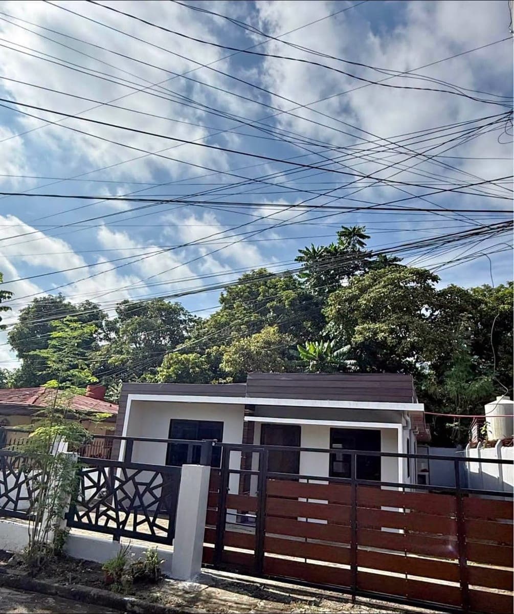 HOUSE FOR RENT 🏡 NEWLY RENOVATED HOUSE for LONG-TERM (Minimum 1 year) rent at Catalunan Grande, Davao City. - photo 1
