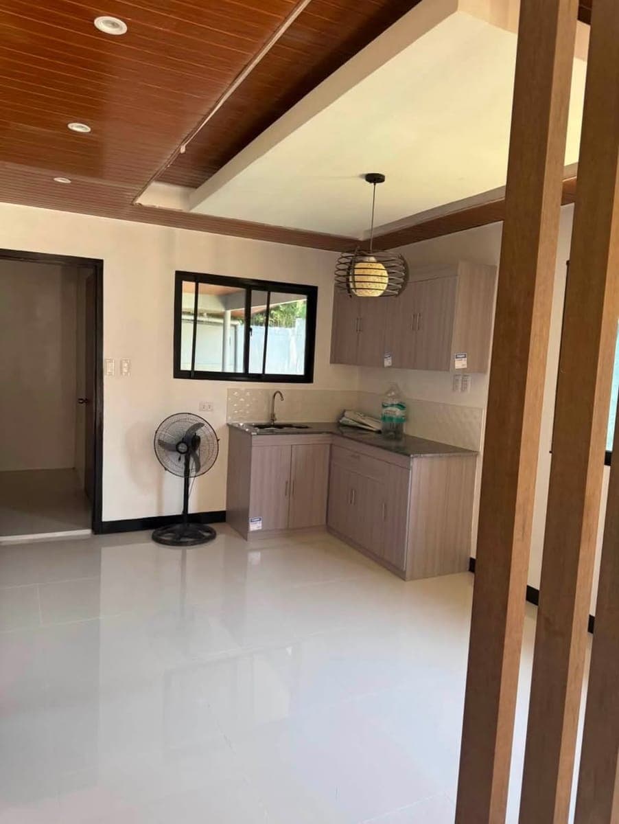 HOUSE FOR RENT 🏡 NEWLY RENOVATED HOUSE for LONG-TERM (Minimum 1 year) rent at Catalunan Grande, Davao City. - photo 4