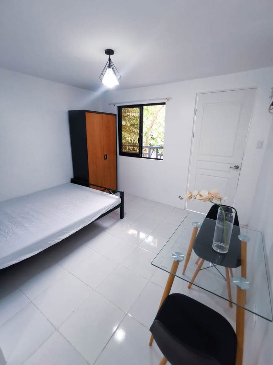 Pioneer Village Buhangin Room for rent - photo 3