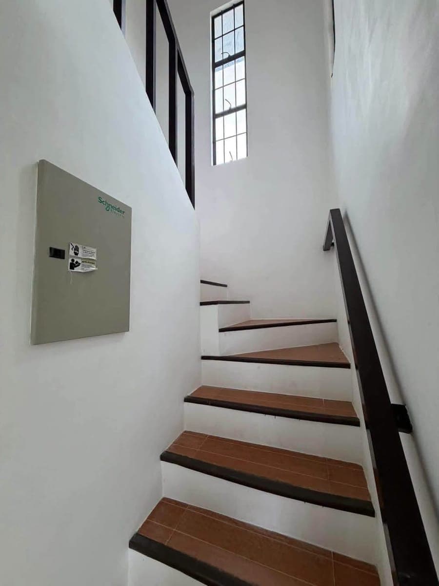 Semi Furnished 2 Storey House for rent 🏡 - photo 4