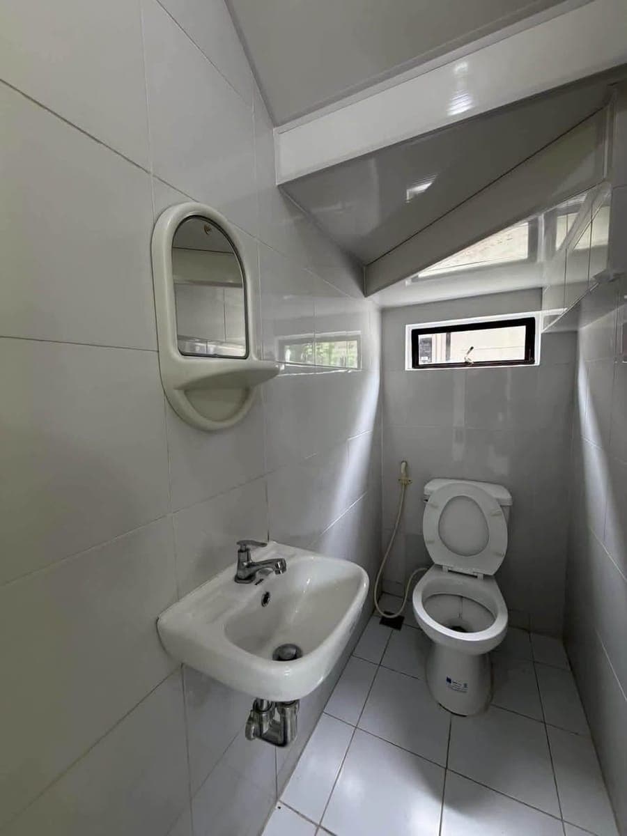 Semi Furnished 2 Storey House for rent 🏡 - photo 5