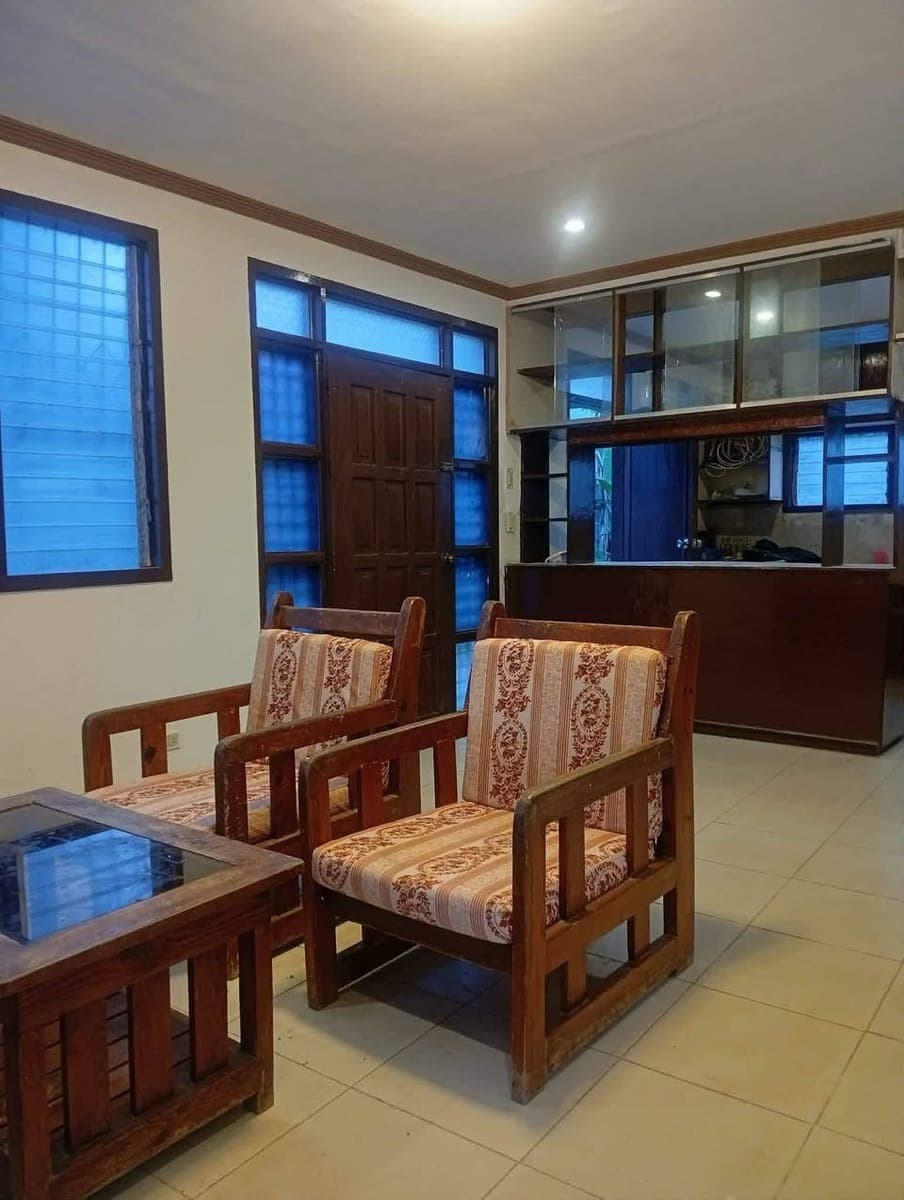 🧧2 STORY HOUSE FOR RENT🎏 - photo 3