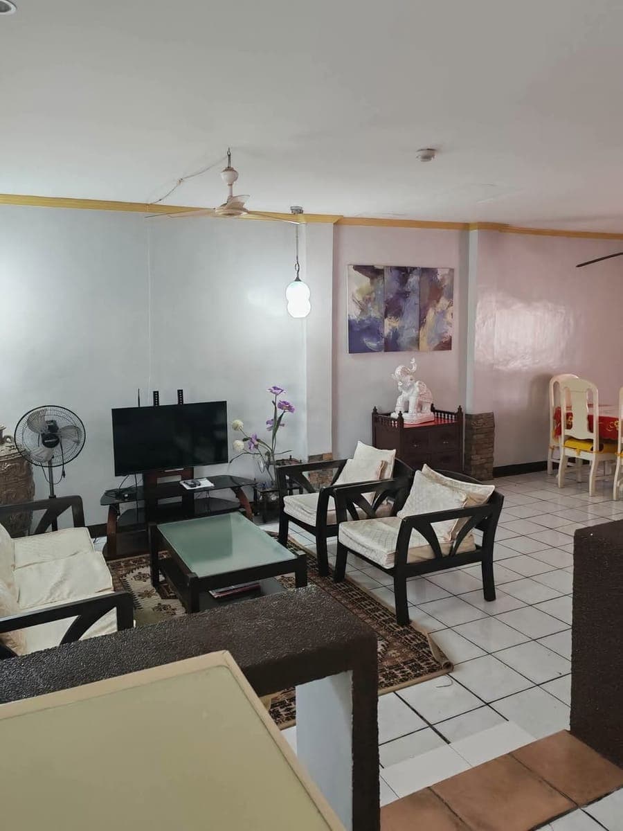 PAMPANGA LANANG 2-STOREY APARTMENT FOR RENT ‼️ 🤩 FULLY- FURNISHED/ GOOD FOR 15PERSONS /50K MONTHLY 🤩 - photo 1