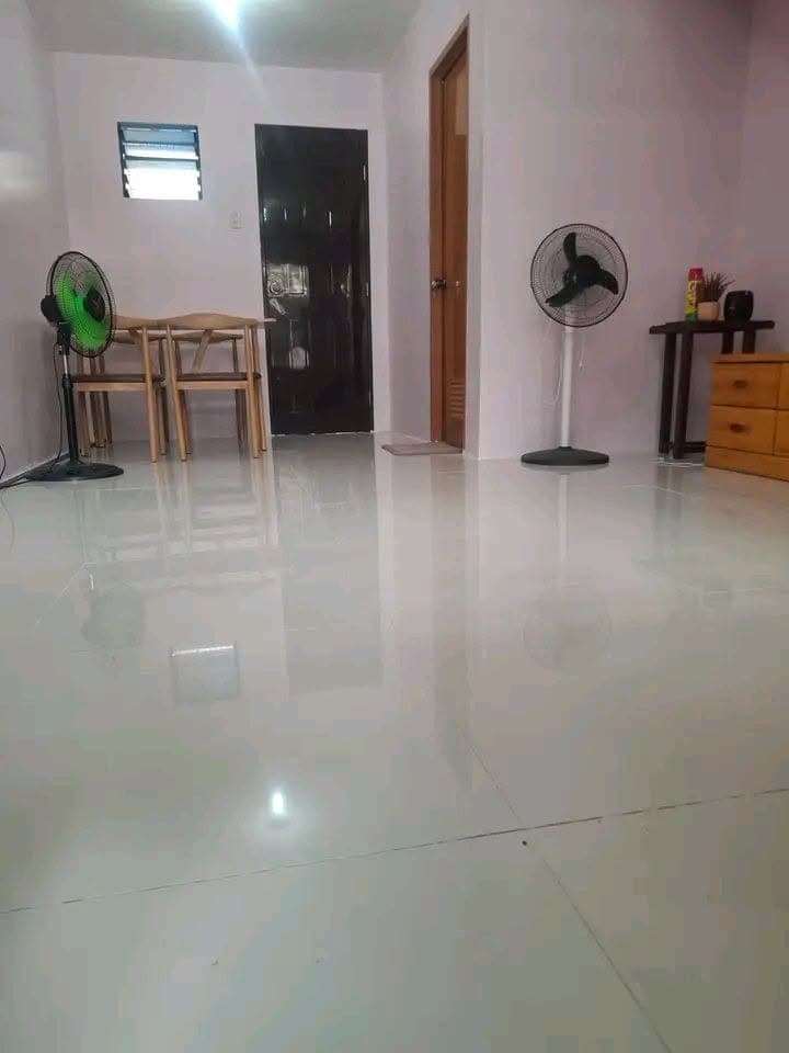 2 storey townhouse rent - photo 2