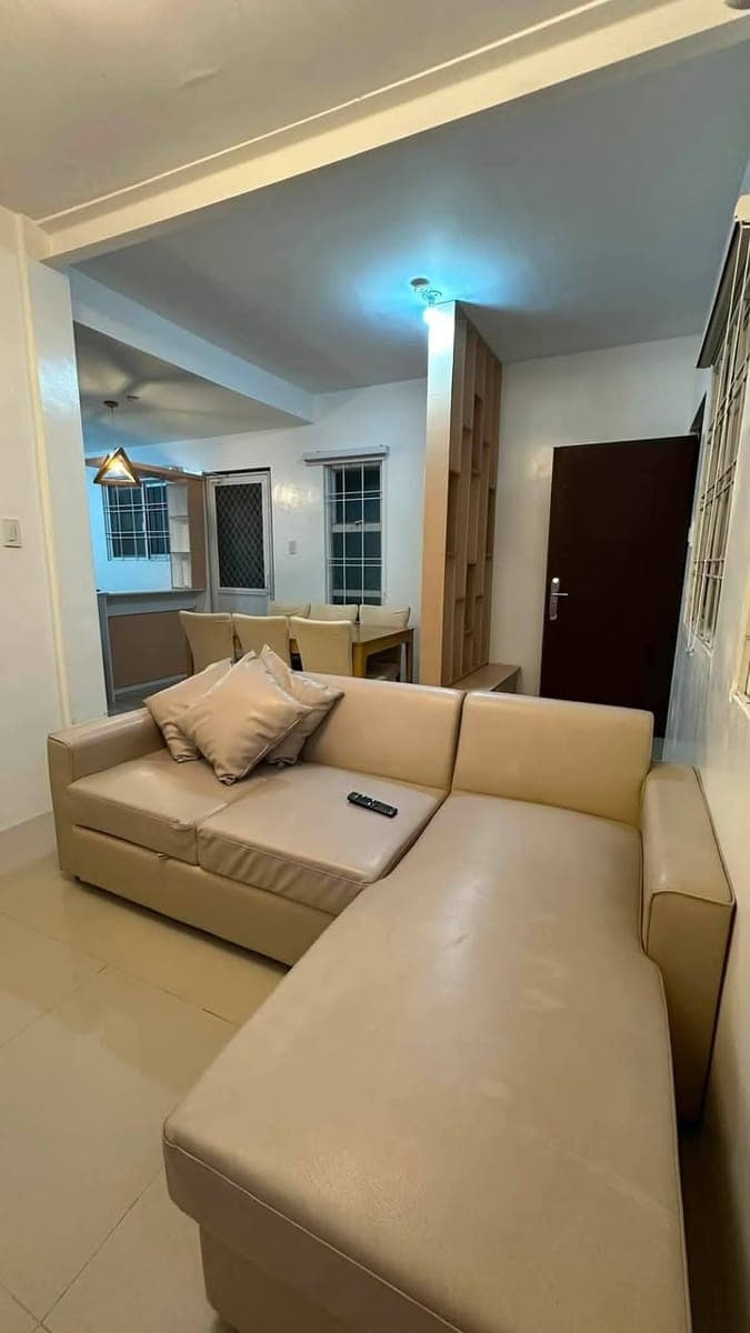 New Listing! - photo 1