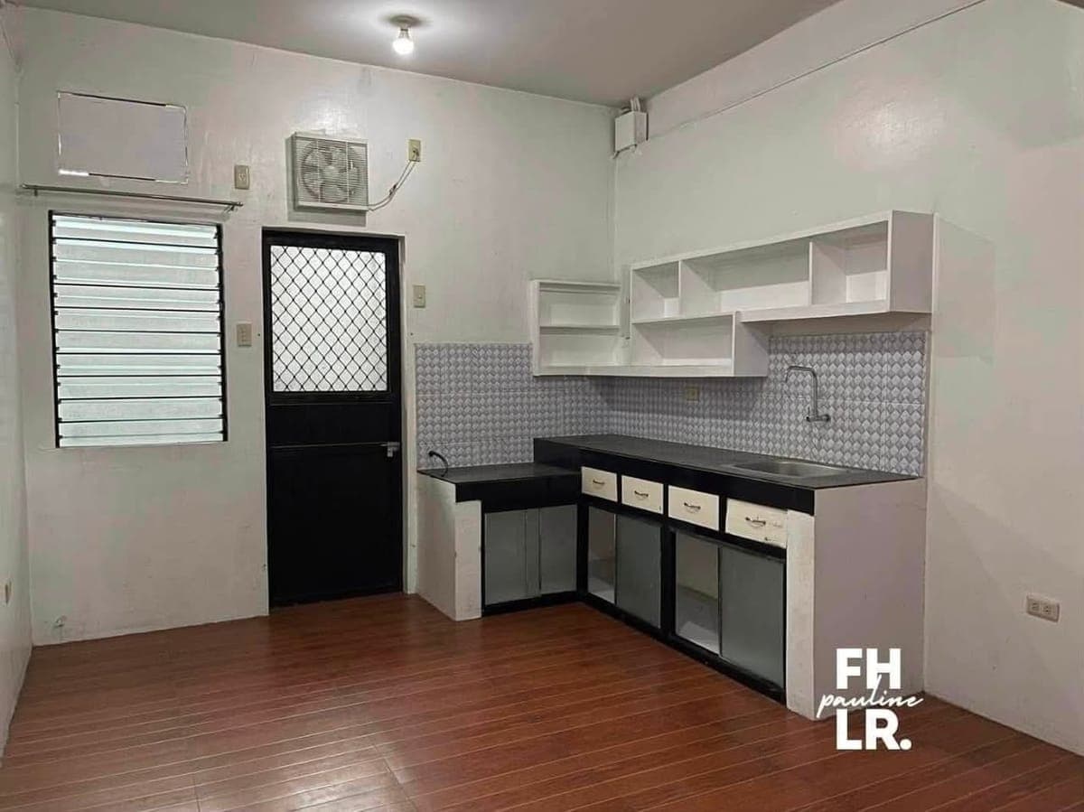 2BR APARTMENT FOR RENT Walking distance to Sm Ecoland, Davao City - photo 3