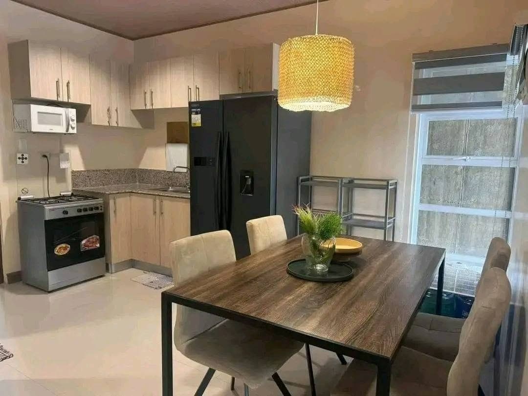 GRANVILLE CATALUNAN PEQUENO BNEW 2-STOREY HOUSE FOR RENT‼️4BEDROOM/FULLY FURNISHED💥 - photo 3