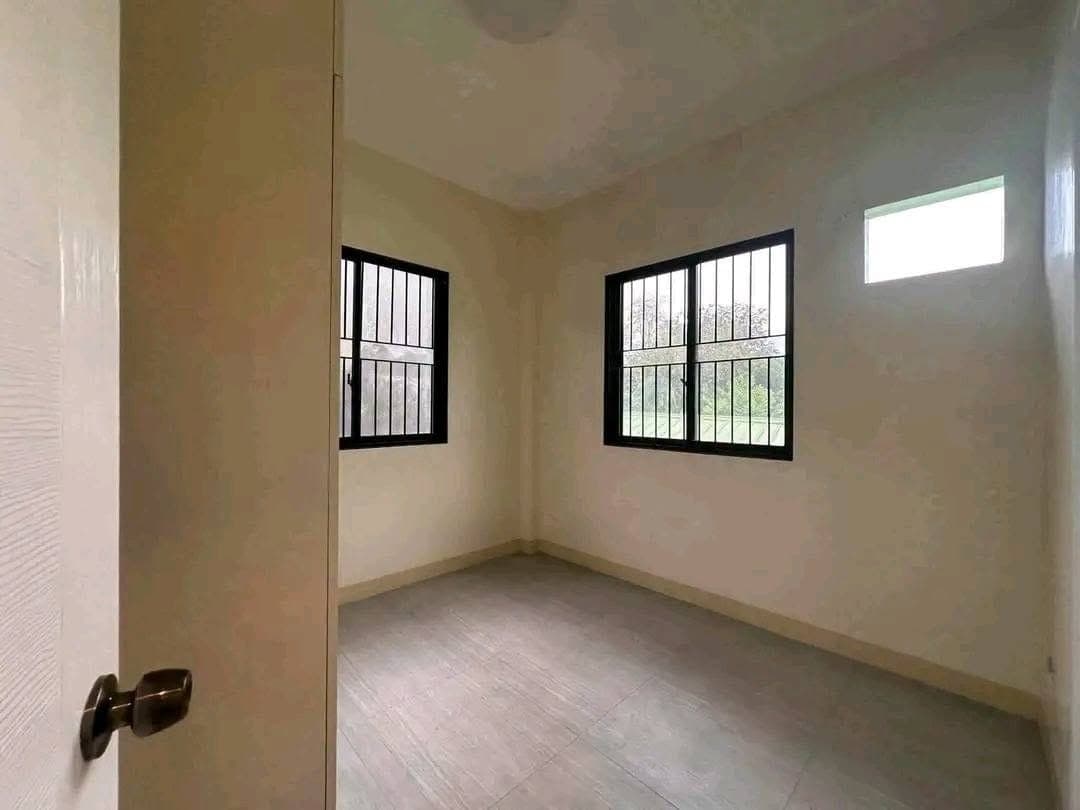 🏡VINCENT HEIGHTS LANANG HOUSE FOR RENT‼️ 4BEDROOM/4 TOILET&BATH🥰 - photo 4
