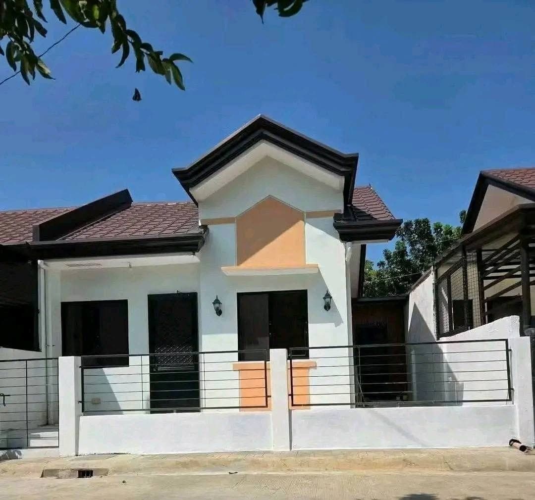 🏠 GRANVILLE 1 CATALUNAN PEQUENO HOUSE FOR RENT‼️BARE UNIT /2BEDROOM /WITH PARKING - photo 1