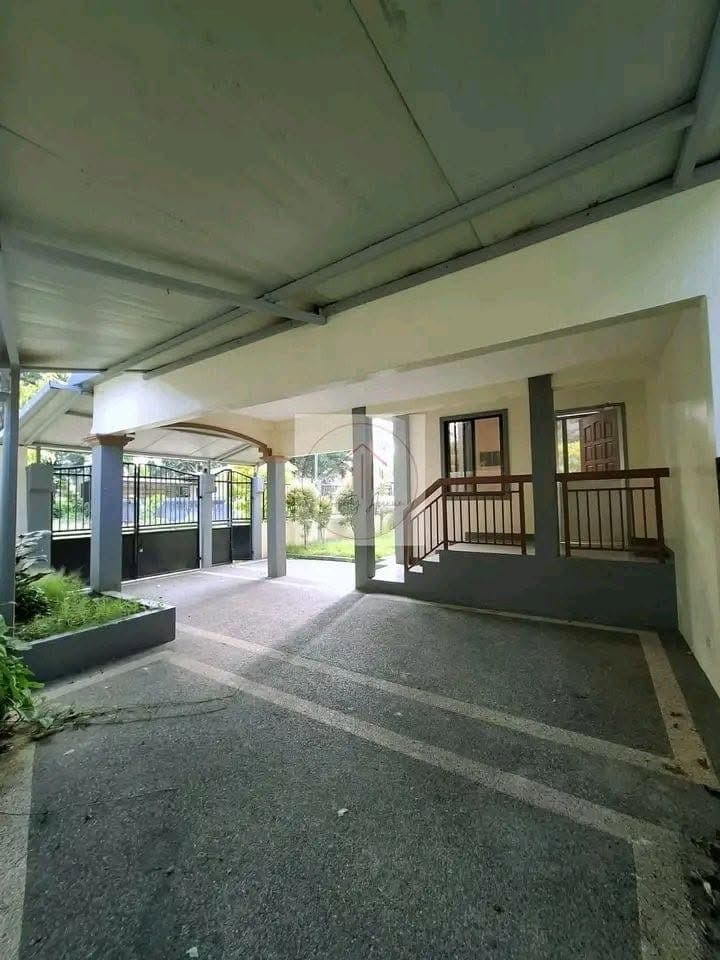For Rent - photo 3