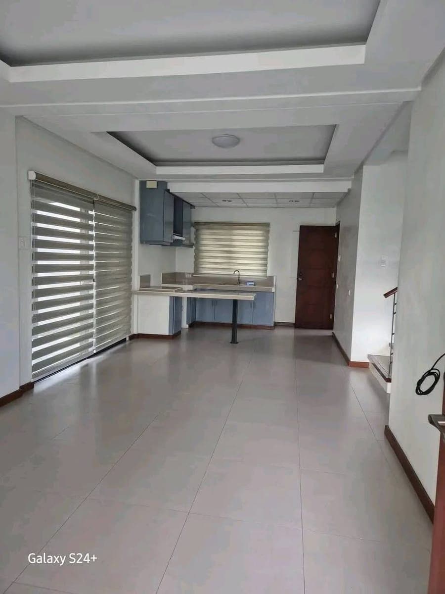 TULIP DRIVE MATINA  HOUSE FOR RENT‼️ 4BEDROOM/ 65K MONTHLY🥰 - photo 2