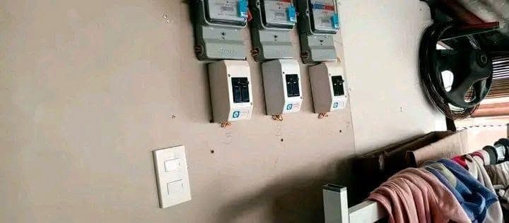 1 ROOM AVAILABLE - photo 1