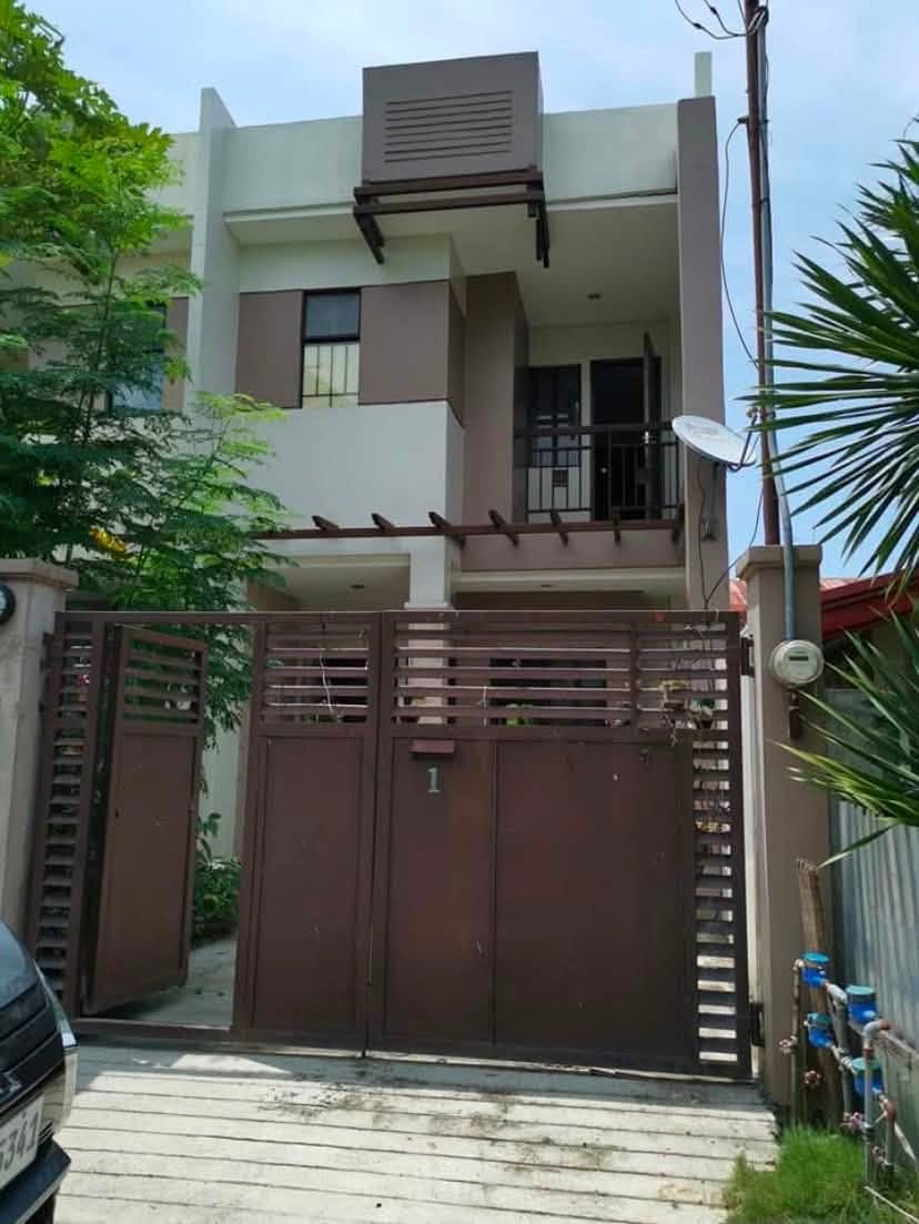 🏡TOWNHOUSE FOR RENT - photo 1