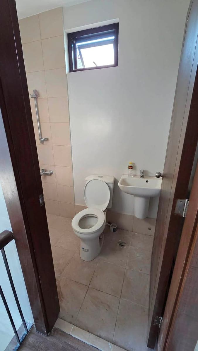 For Rent - photo 5