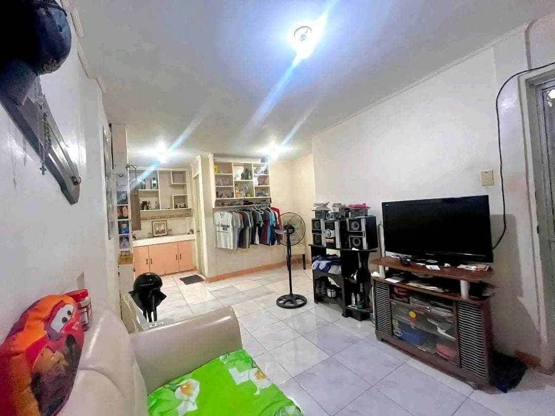 🏡🏡EMILY HOMES CABANTIAN HOUSE FOR RENT‼️ SEMI-FURNISHED/ 2-BEDROOM  ‼️ - photo 4