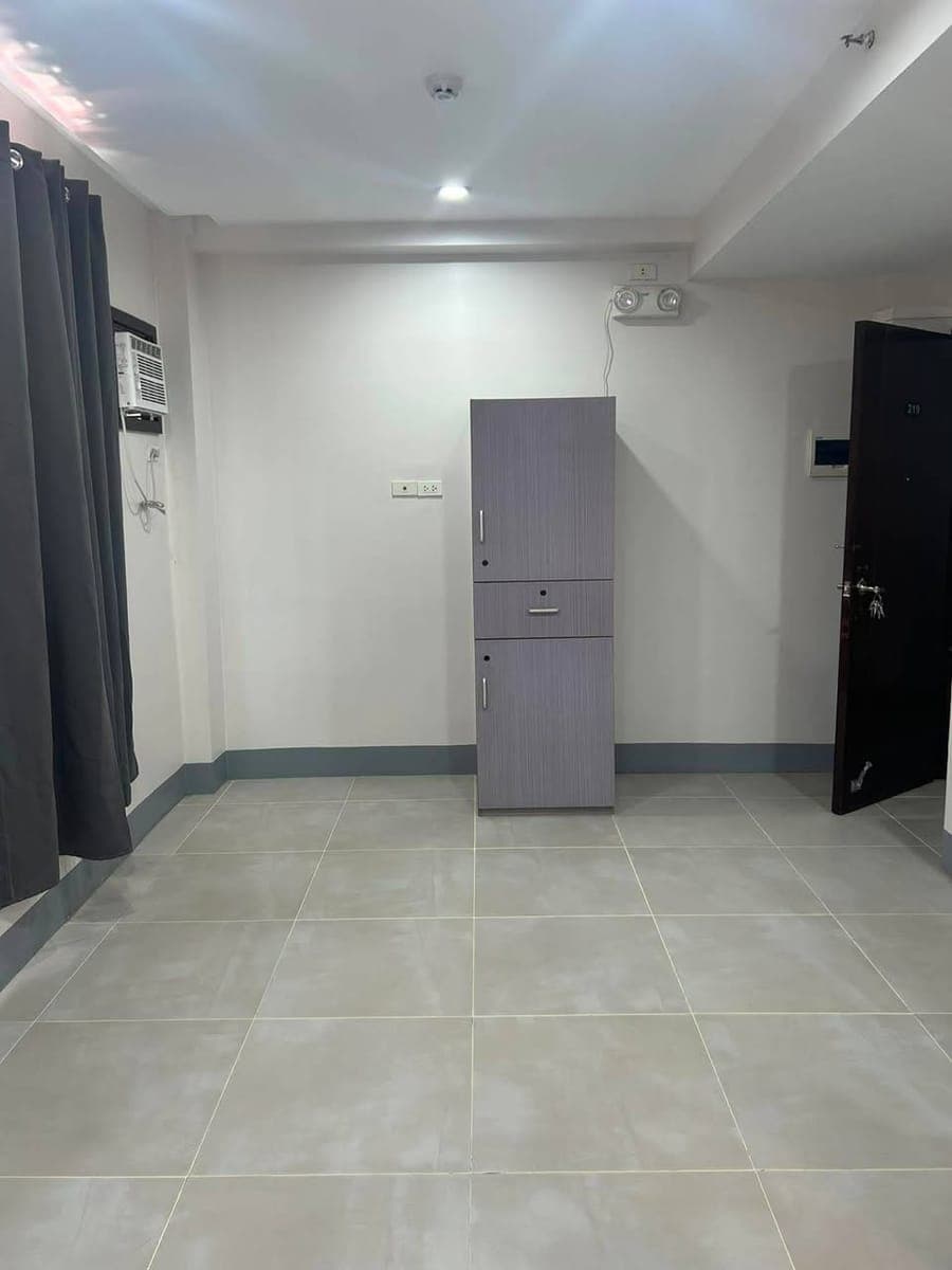 1 UNIT LEFT‼️MAX OF 4 ROOM FOR RENT‼️NEAR ADDU/DMSF/SPC‼️ - photo 2