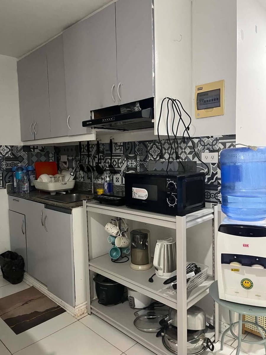 🏢 AREZZO PLACE DAVAO – 1BR Unit Available - photo 4
