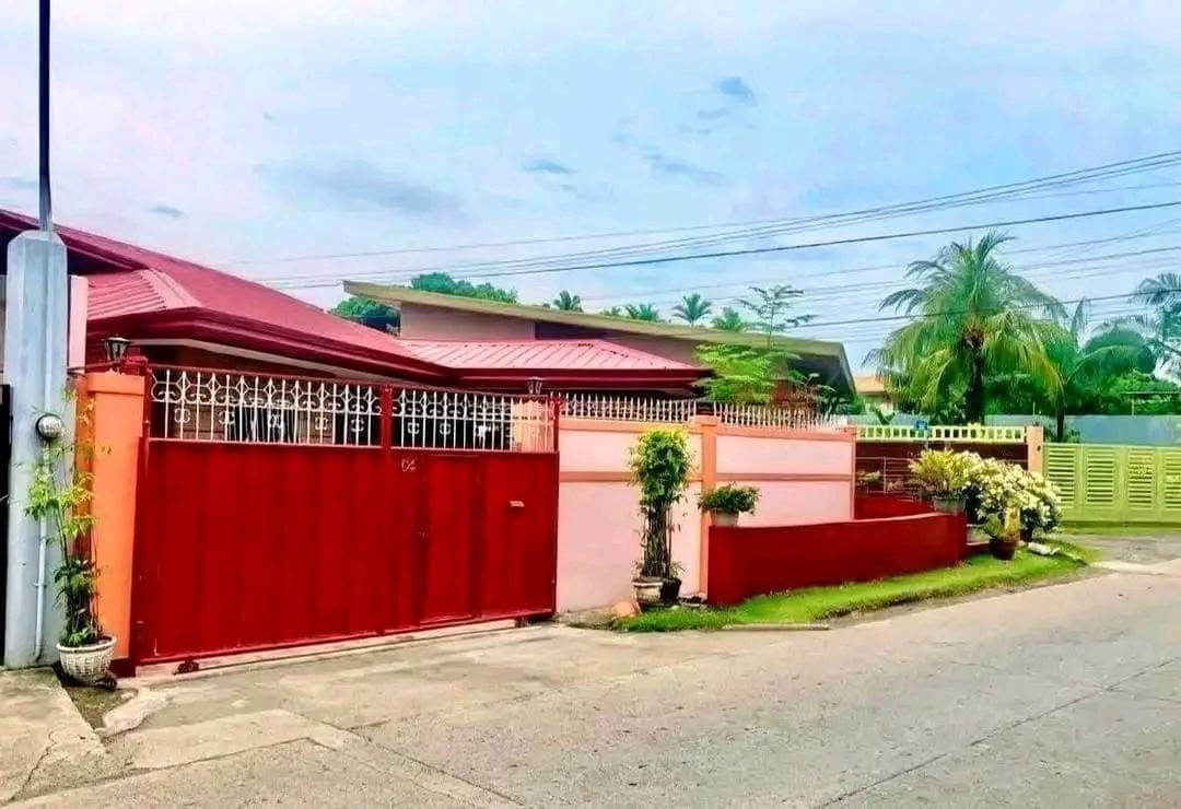 🏡FORTUNE EXECUTIVE HOMES LANANG BUNGALOW HOUSE  FOR RENT‼️‼️ FULLY- FURNISHED/ 45K MONTHLY 🥰 - photo 1