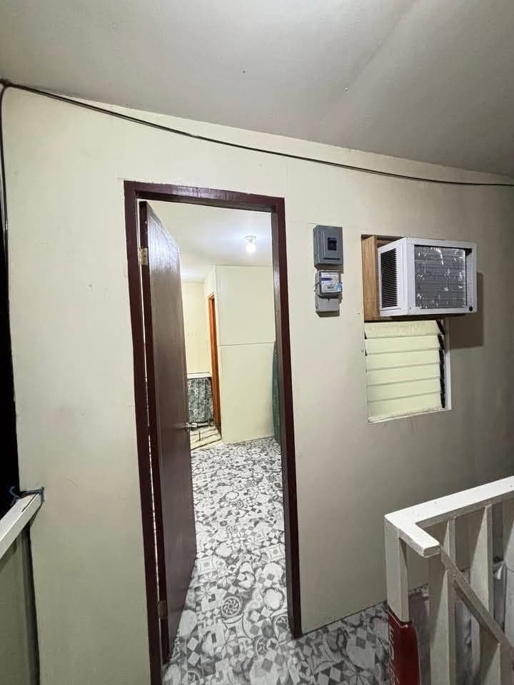 Available Studio type apartment - photo 1