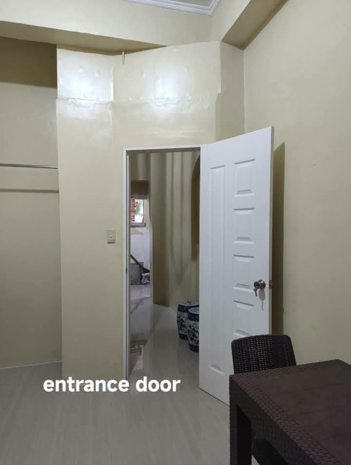 -ONE Available studio room for rent  at the moment.                -   Bangkal near Lourdez parish c... - photo 2