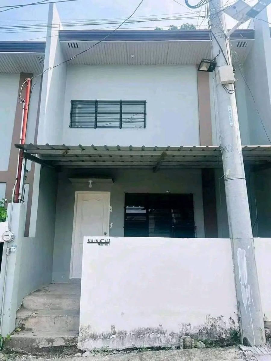 🍁 PRESTIGE CABANTIAN HOUSE FOR RENT‼️SEMI- FURNISHED/13K MONTHLY 🥰 - photo 1
