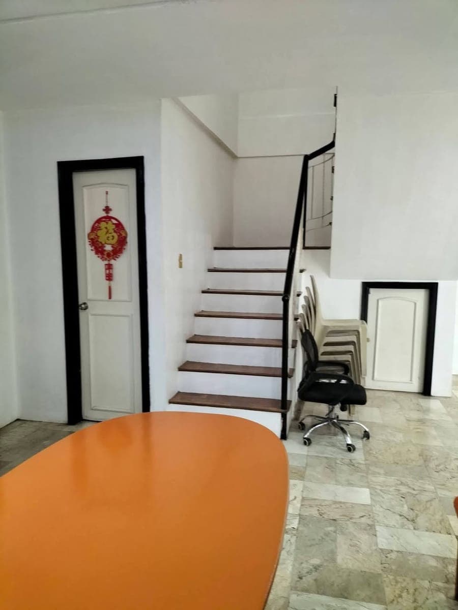 New Listing - photo 4