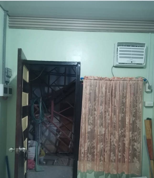 PAD TYPE FOR FOR RENT with LOFT TYPE BED OWN CR AND SINK W/AIRCON - photo 4