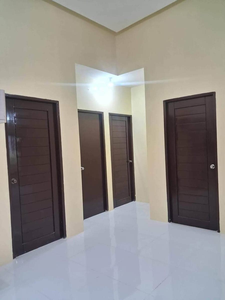 🏡NEWLY RENOVATED HOUSE FOR RENT 🏡 - photo 3