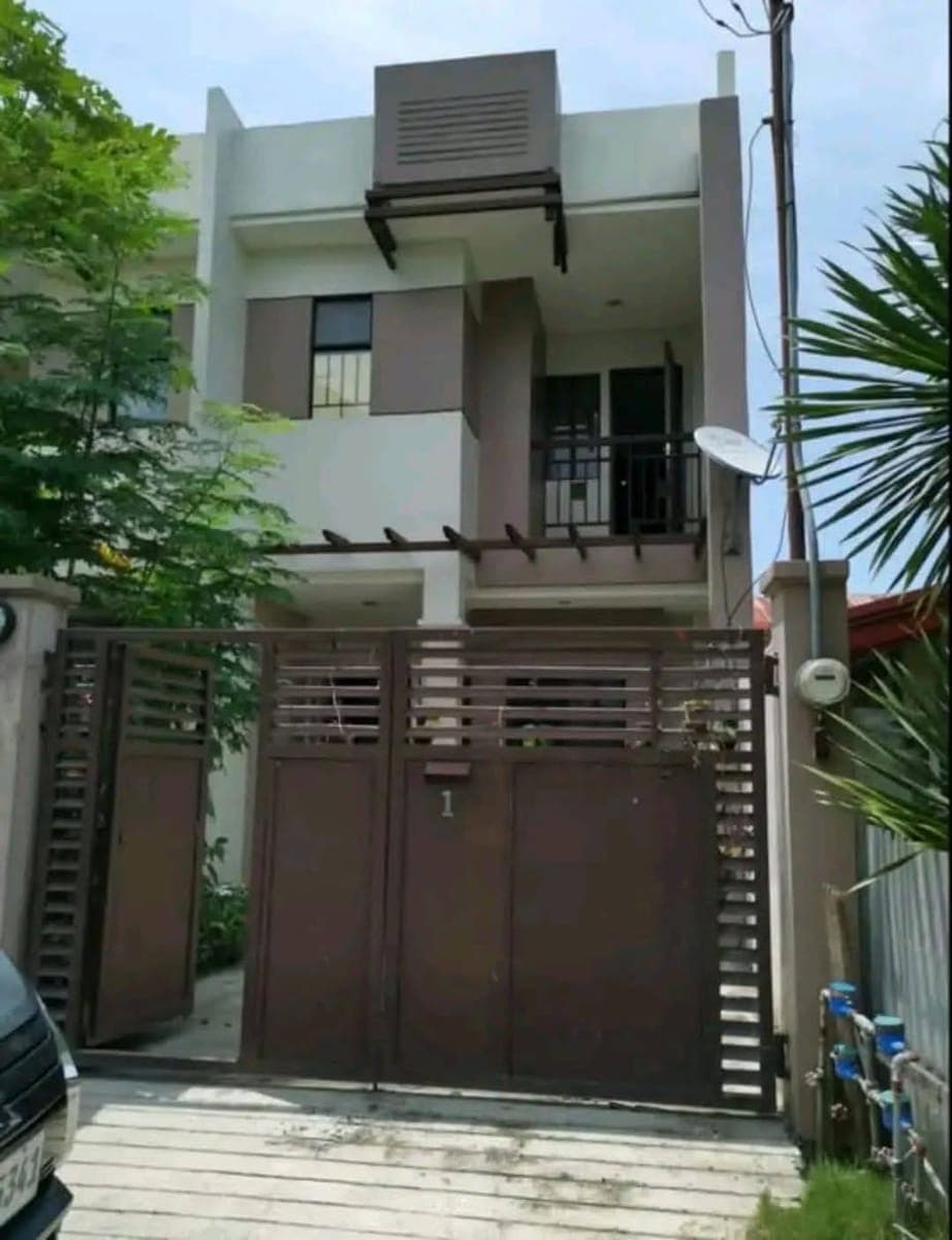 TOWNHOUSE FOR RENT - photo 1