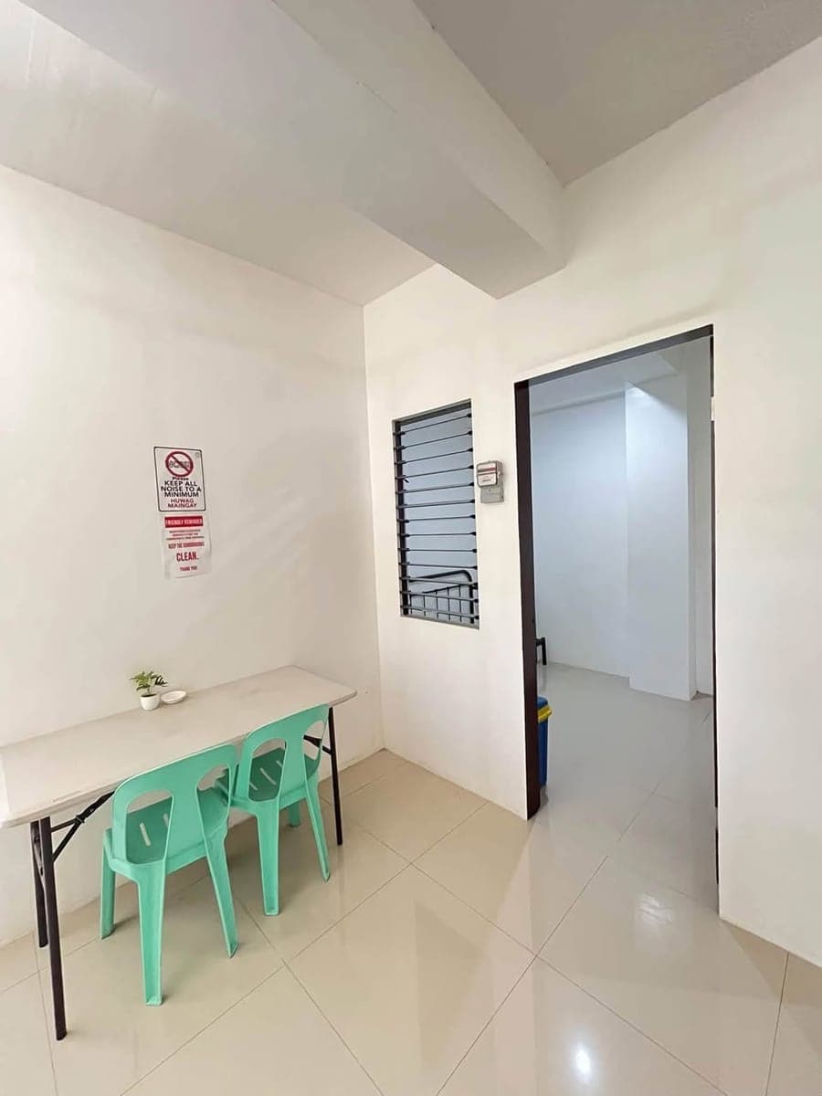 ROOM FOR RENT - photo 1