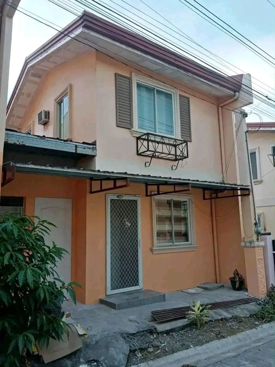 🥳CAMELLA COMMUNAL 2-STOREY HOUSE FOR RENT‼️ SEMI- FURNISHED/ 17K MONTHLY 🥰 - photo 1