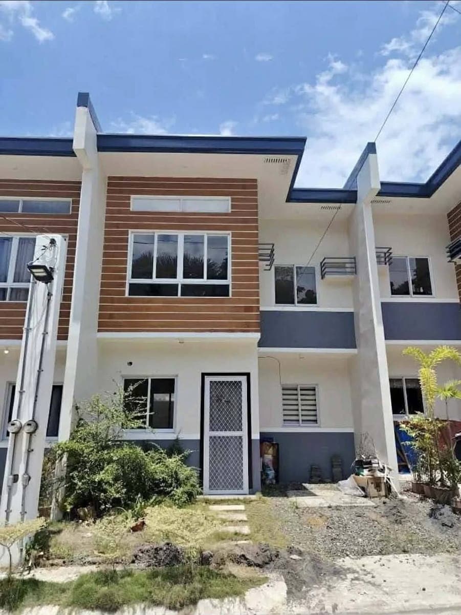 HOUSE FOR RENT/SALE IN BUHANGIN - photo 1
