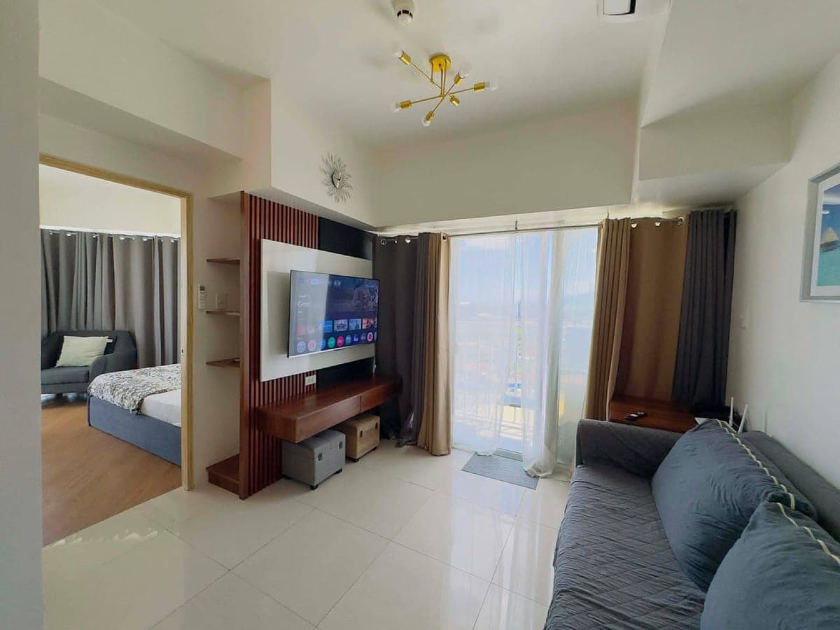 INSPIRIA 1BR FOR RENT LONG-TERM 45K MONTHLY (SAMAL VIEW) - photo 1