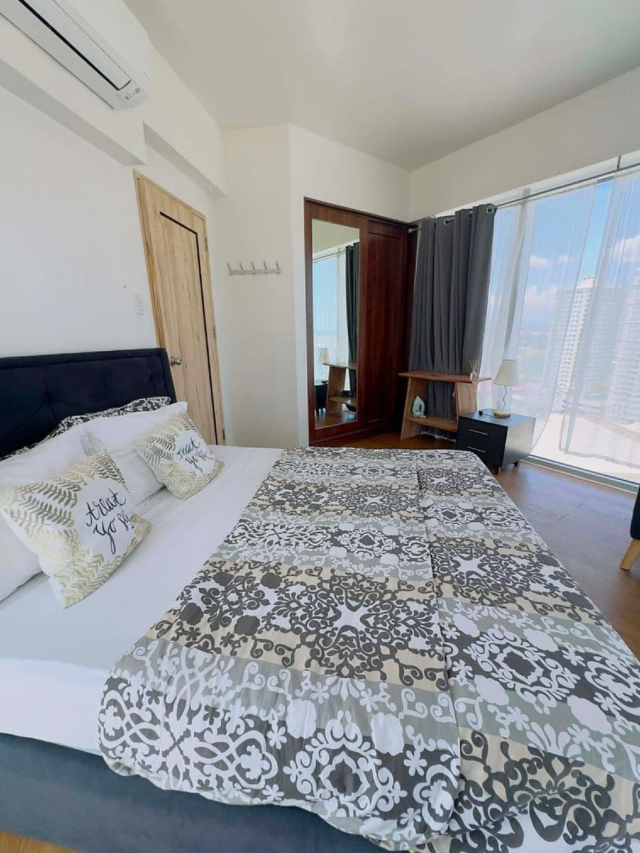INSPIRIA 1BR FOR RENT LONG-TERM 45K MONTHLY (SAMAL VIEW) - photo 3