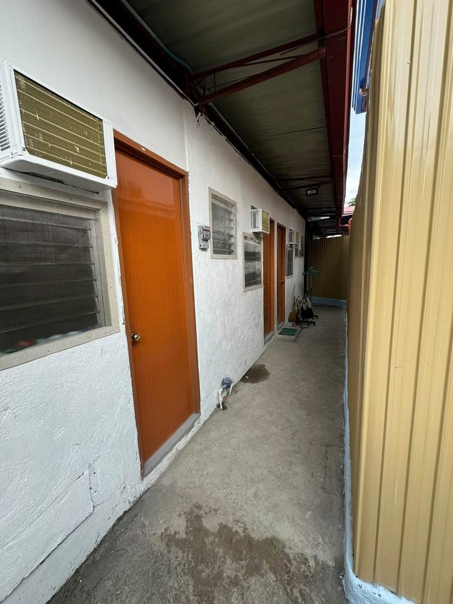 SOLO ROOM FOR RENT: - photo 3