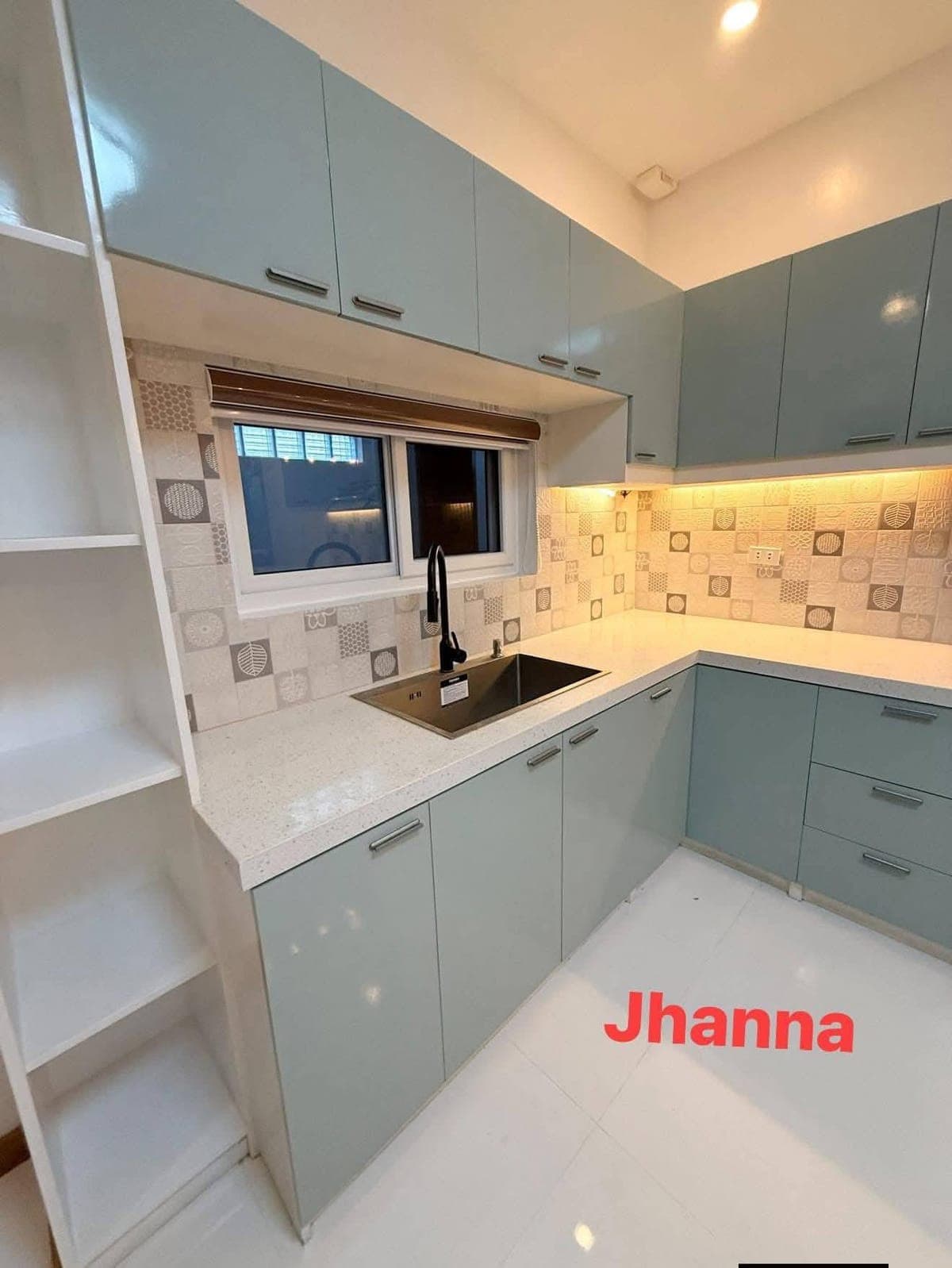 3 Storey House for Rent - photo 26