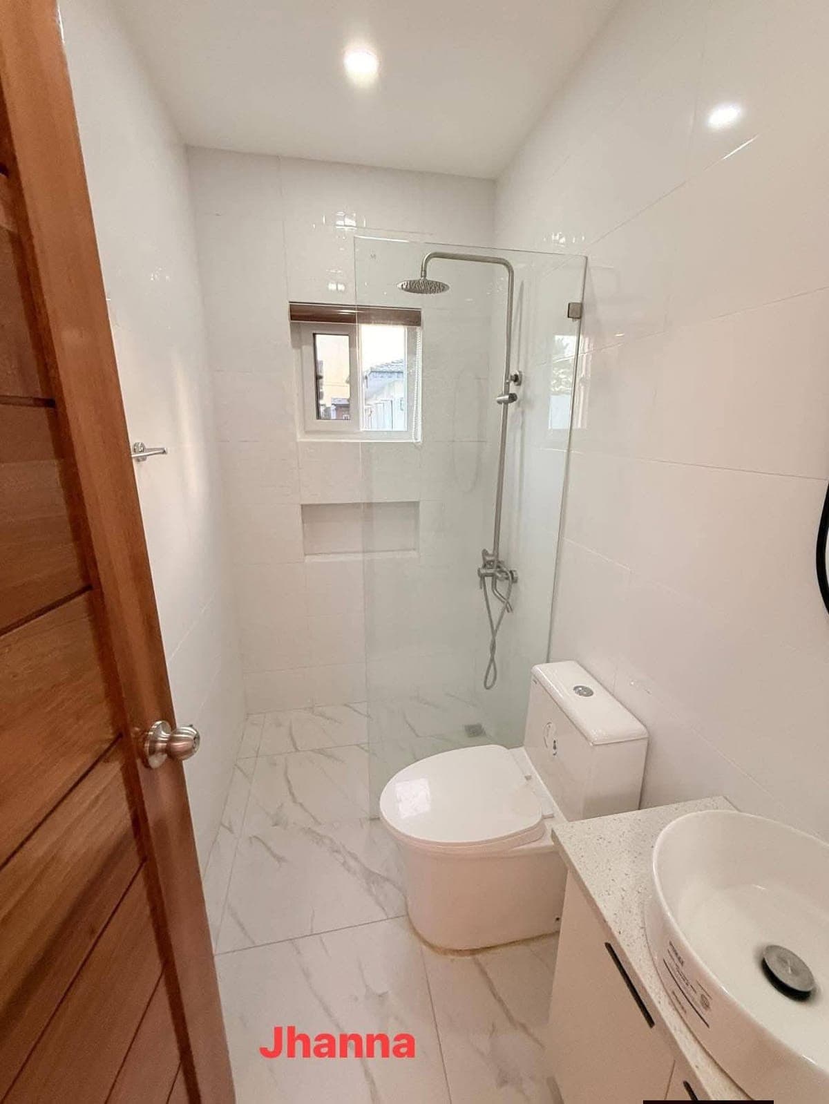 3 Storey House for Rent - photo 34