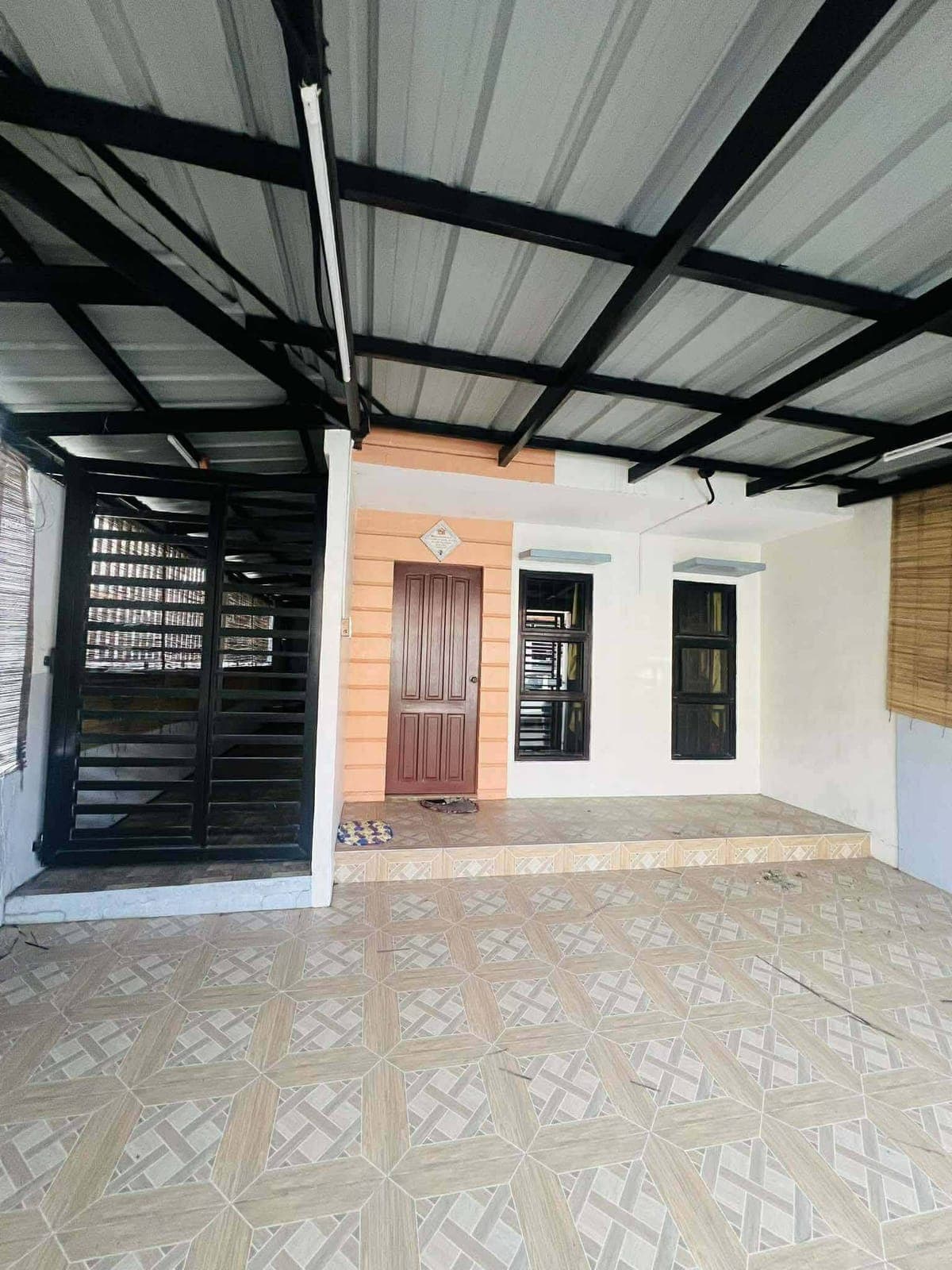 🏠 Townhouse for Rent – Deca Clark Margot - photo 7